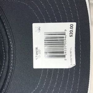 Nike Accessories - Nike white cap Nike Accessories - Nike white cap
